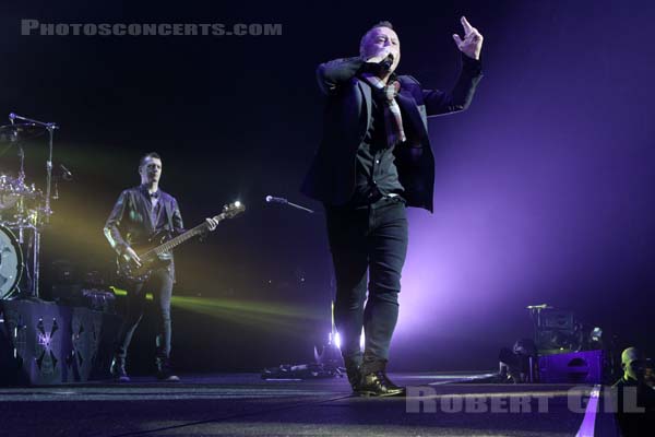 SIMPLE MINDS - 2015-11-20 - PARIS - Zenith - 